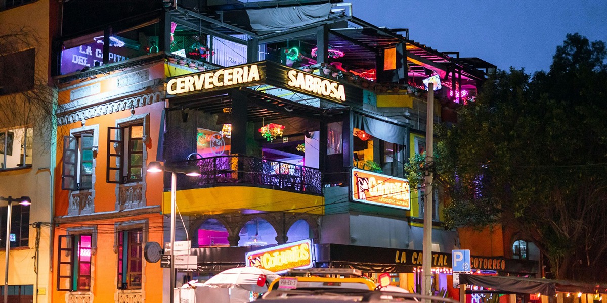 CDMX de noche: 8 planes nocturnos para disfrutar la ciudad después del atardecer.