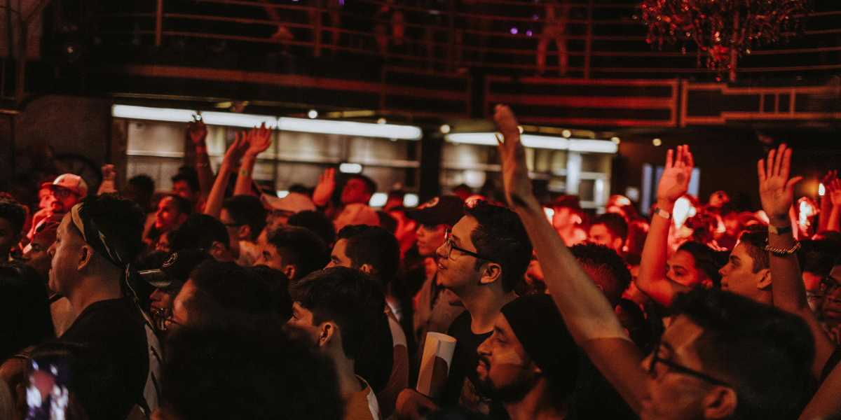 Música en vivo en CDMX: los mejores bares y foros para disfrutar conciertos.